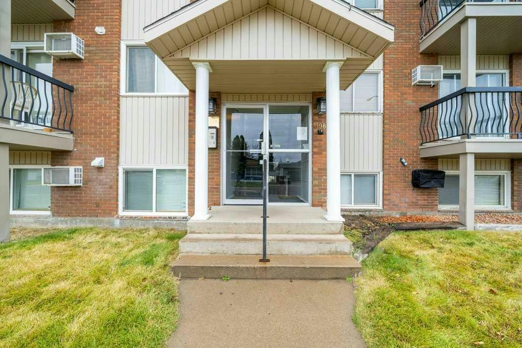 3-398 16 Street NE, Medicine Hat, AB, T1A 7L9