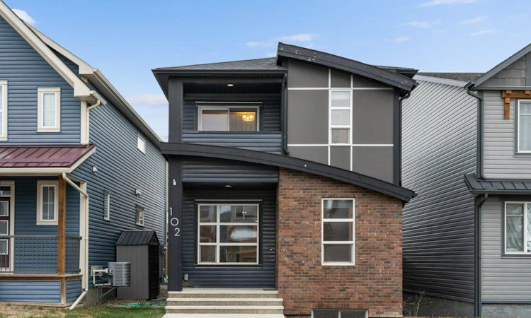 102 Seton Grove SE