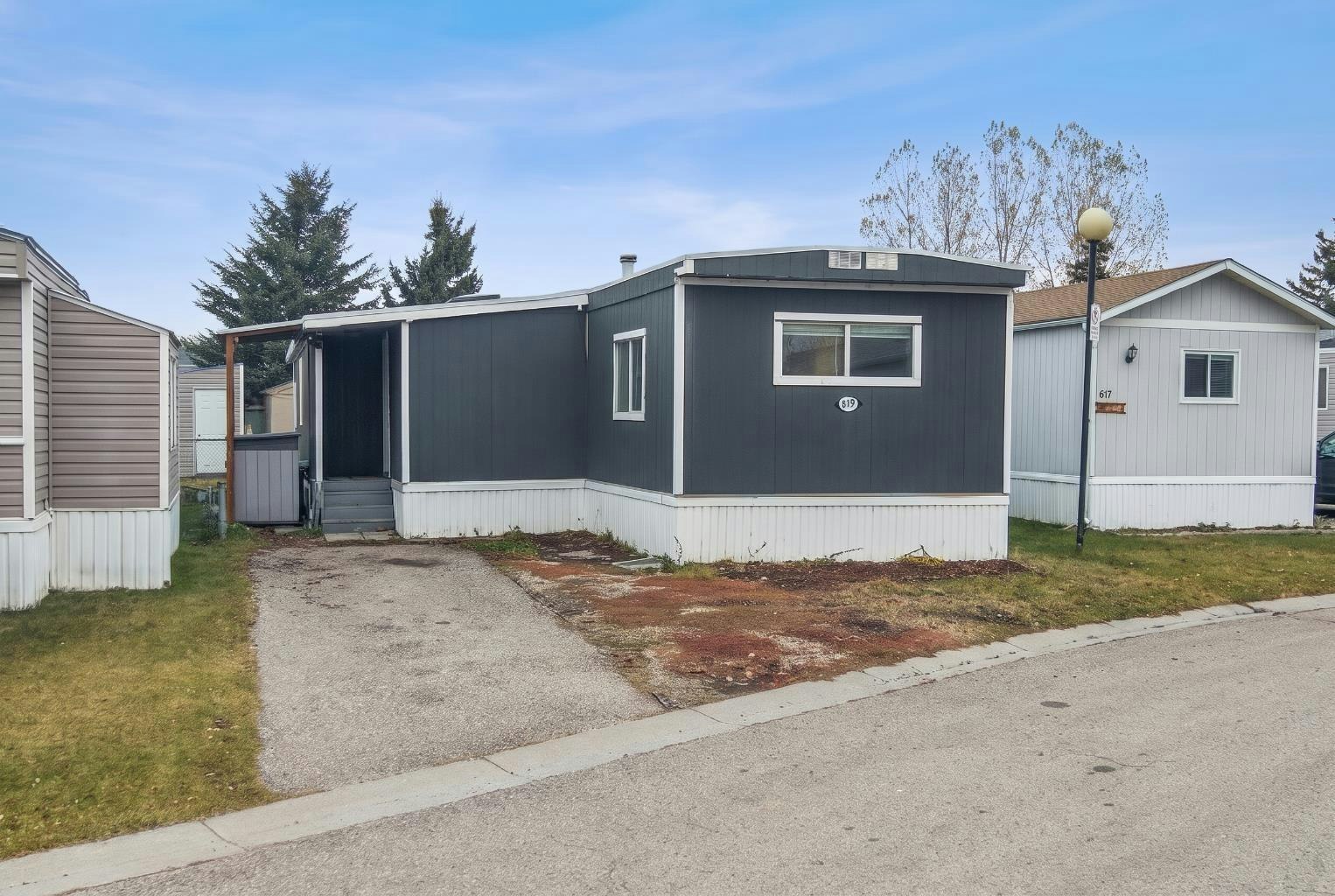 819-1101 84 Street NE, Calgary, AB, T2A 7X2