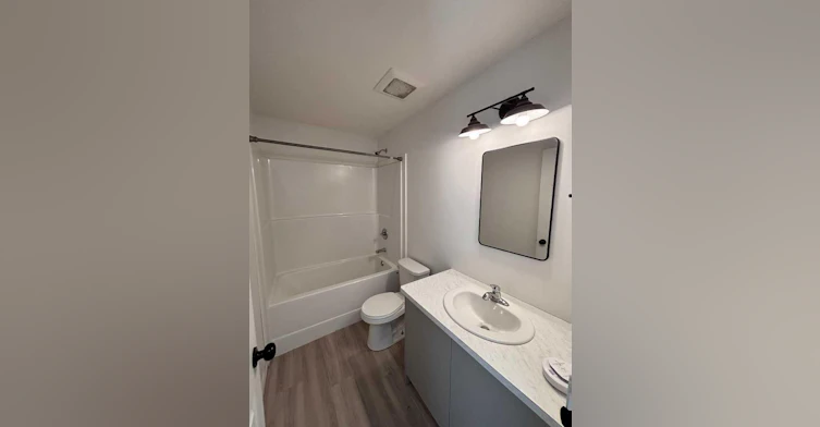 G-5202 55 Street, Taber, AB, T1G 1N1 - 9