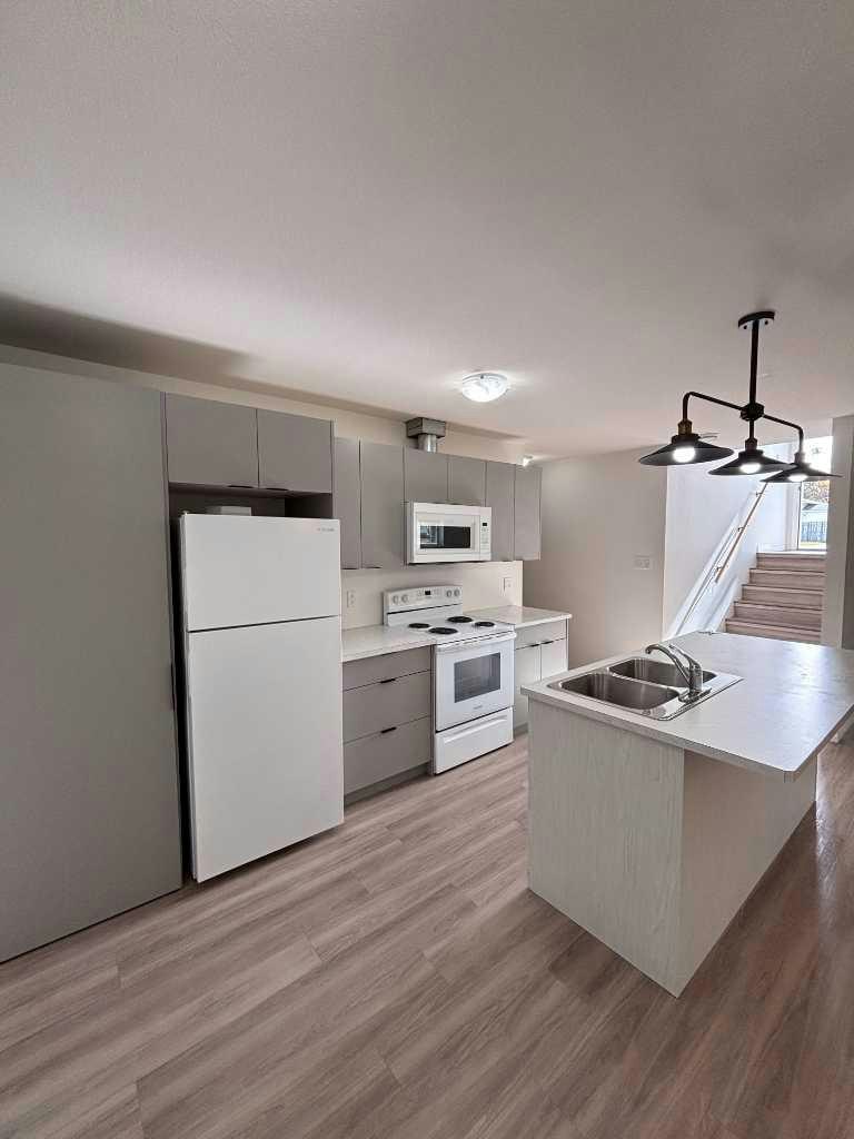 G-5202 55 Street, Taber, AB, T1G 1N1 - 5