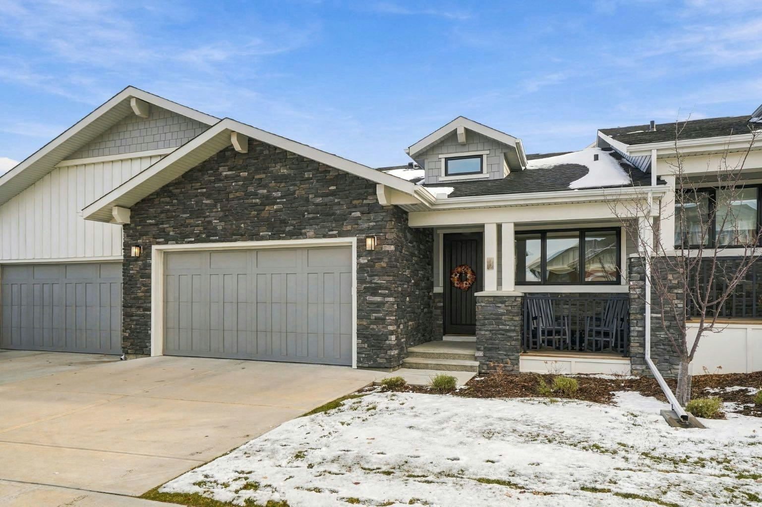 42 Crestridge Bay SW, Calgary, AB, T3B 6H2
