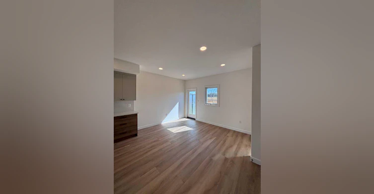 2807 16 Avenue, Lethbridge, AB, T1M 1N1 - 9