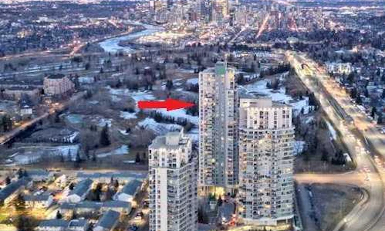 2406-99 Spruce Place SW