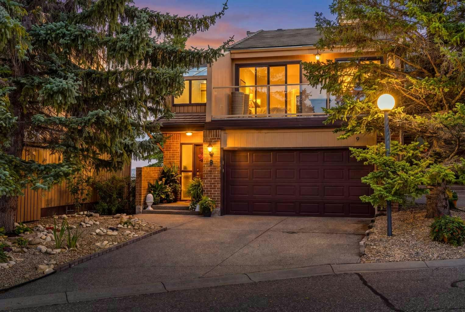 9-1220 Prominence Way SW, Calgary, AB, T3H 2B4