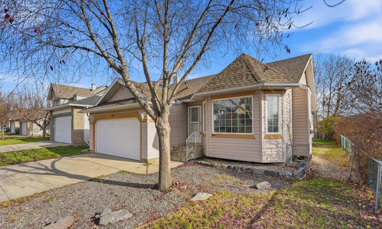 175 Lakeview Cove
