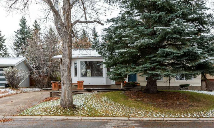 79 Suntree Lane