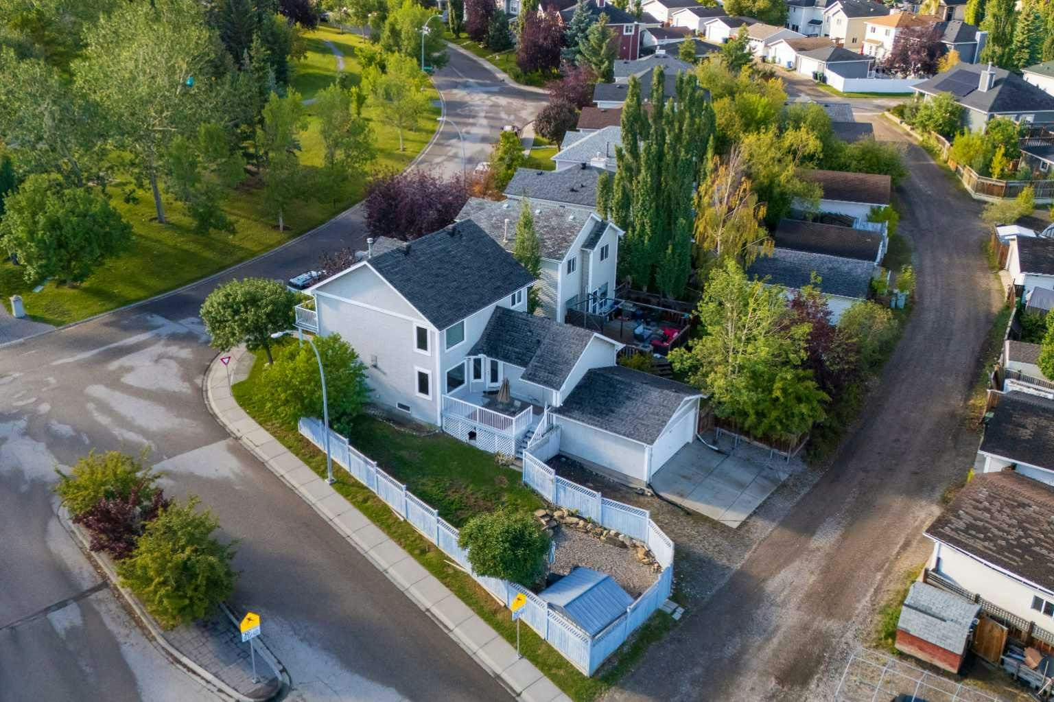 188 Tuscany Valley Drive NW, Calgary, AB, T3L 2C2