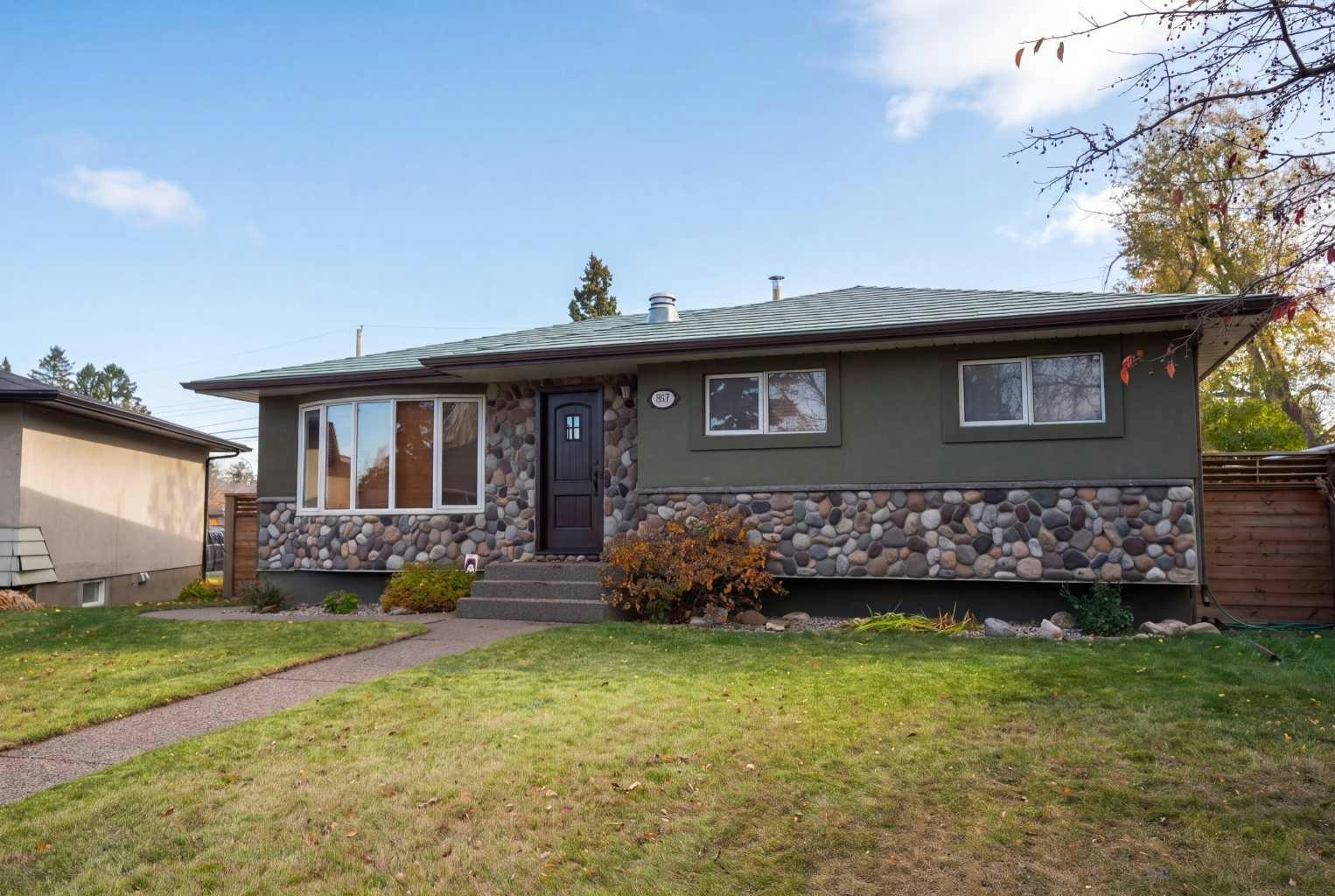 807 Allandale Road SE, Calgary, AB, T2H 1W7