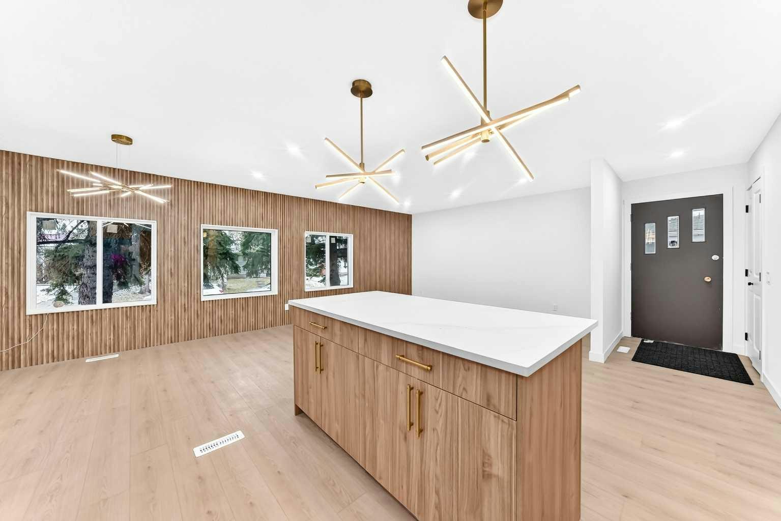 619 Penbrooke Road SE, Calgary, AB, T2A 3S9