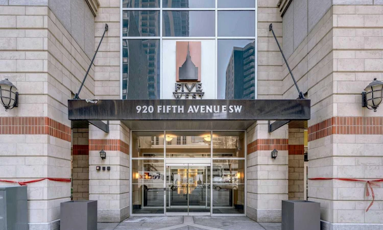 1206-920 5 Avenue SW