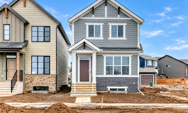 28 Mercado Road SE