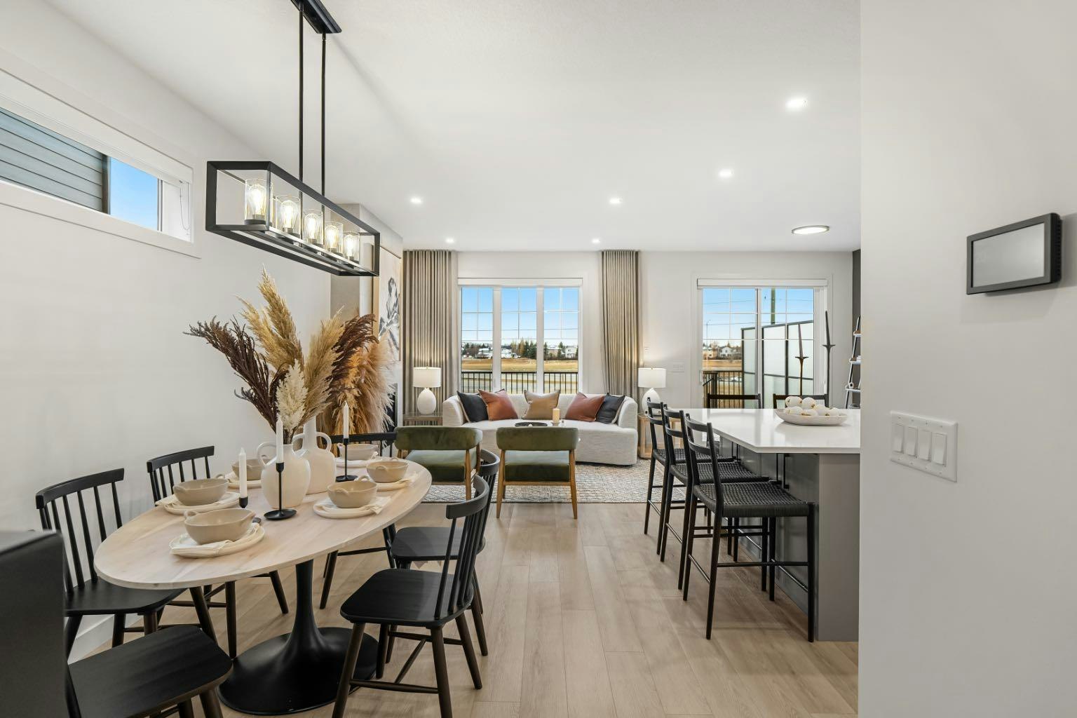 115 Greenwich Drive NW, Calgary, AB, T3B 6K7
