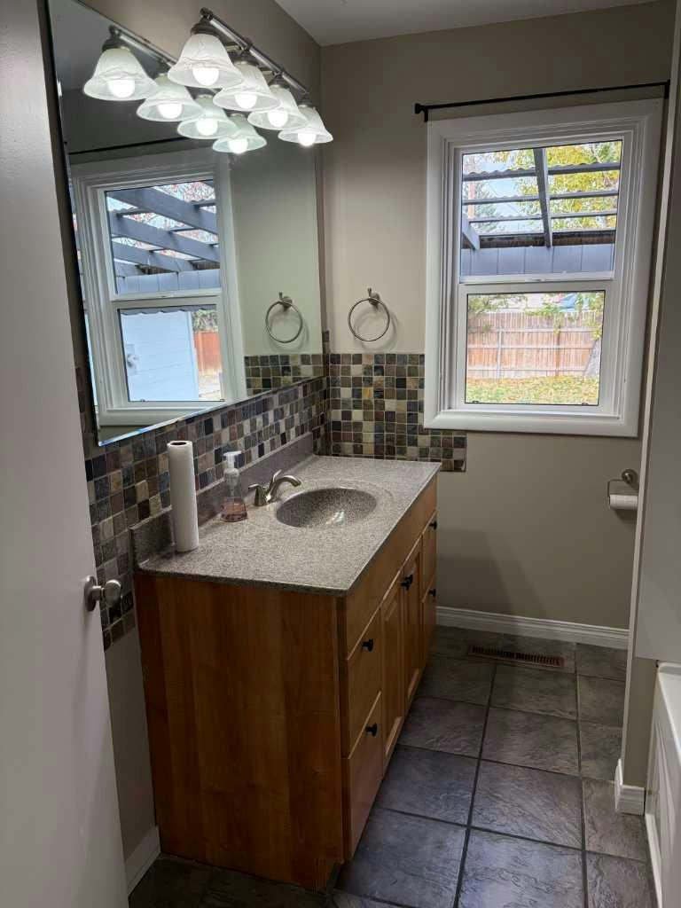1-1301 17 Avenue S, Lethbridge, AB, T1K 1A3 - 10