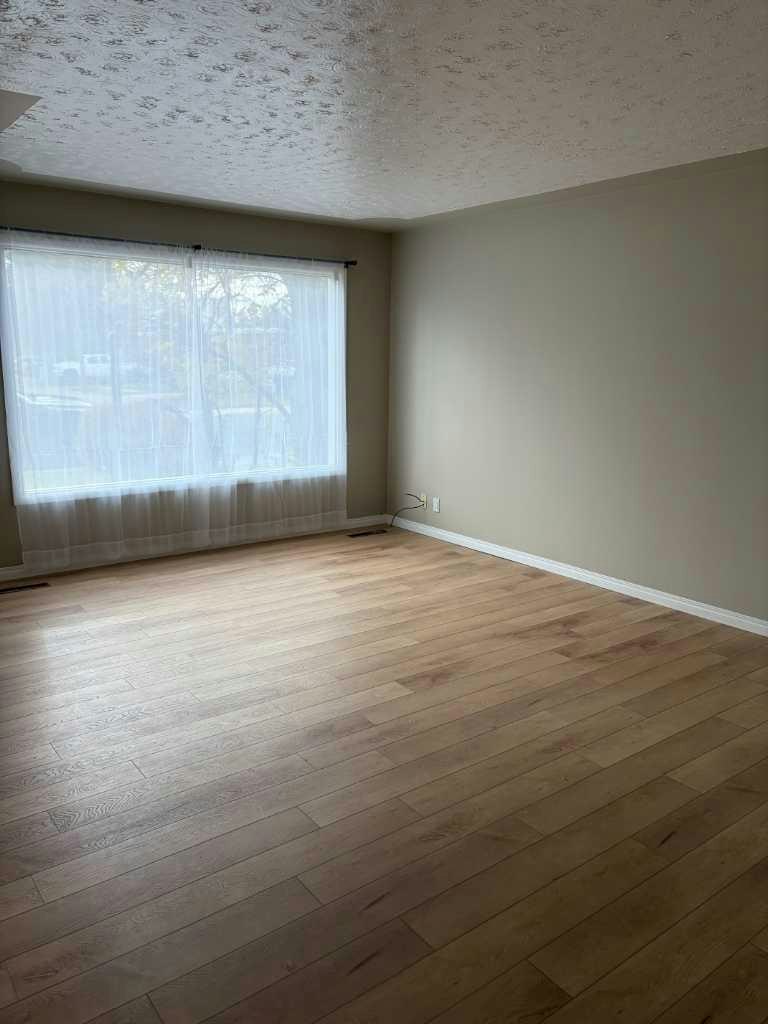 1-1301 17 Avenue S, Lethbridge, AB, T1K 1A3 - 2