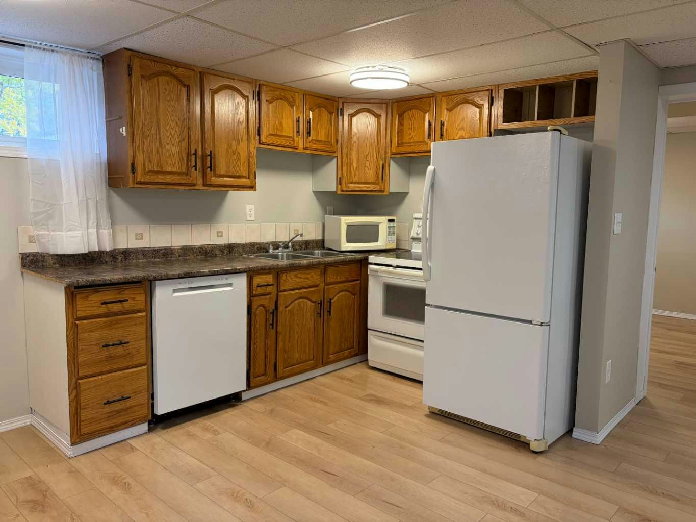 2-1301 17 Street S, Lethbridge, AB, T1K 1A3 - 2