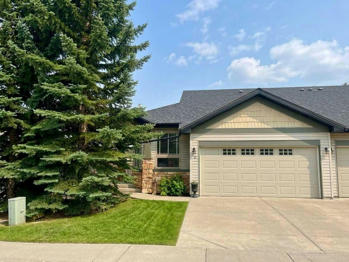 11 Springbank Terrace SW, Calgary, AB, T3H 4S8