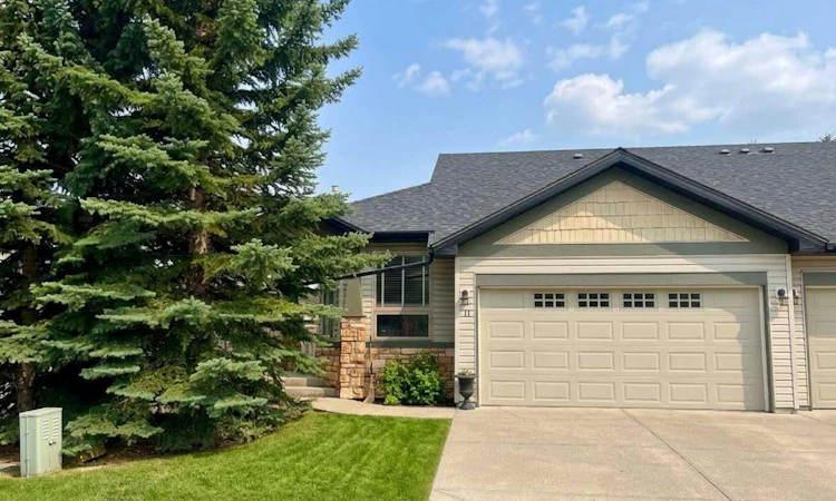 11 Springbank Terrace SW