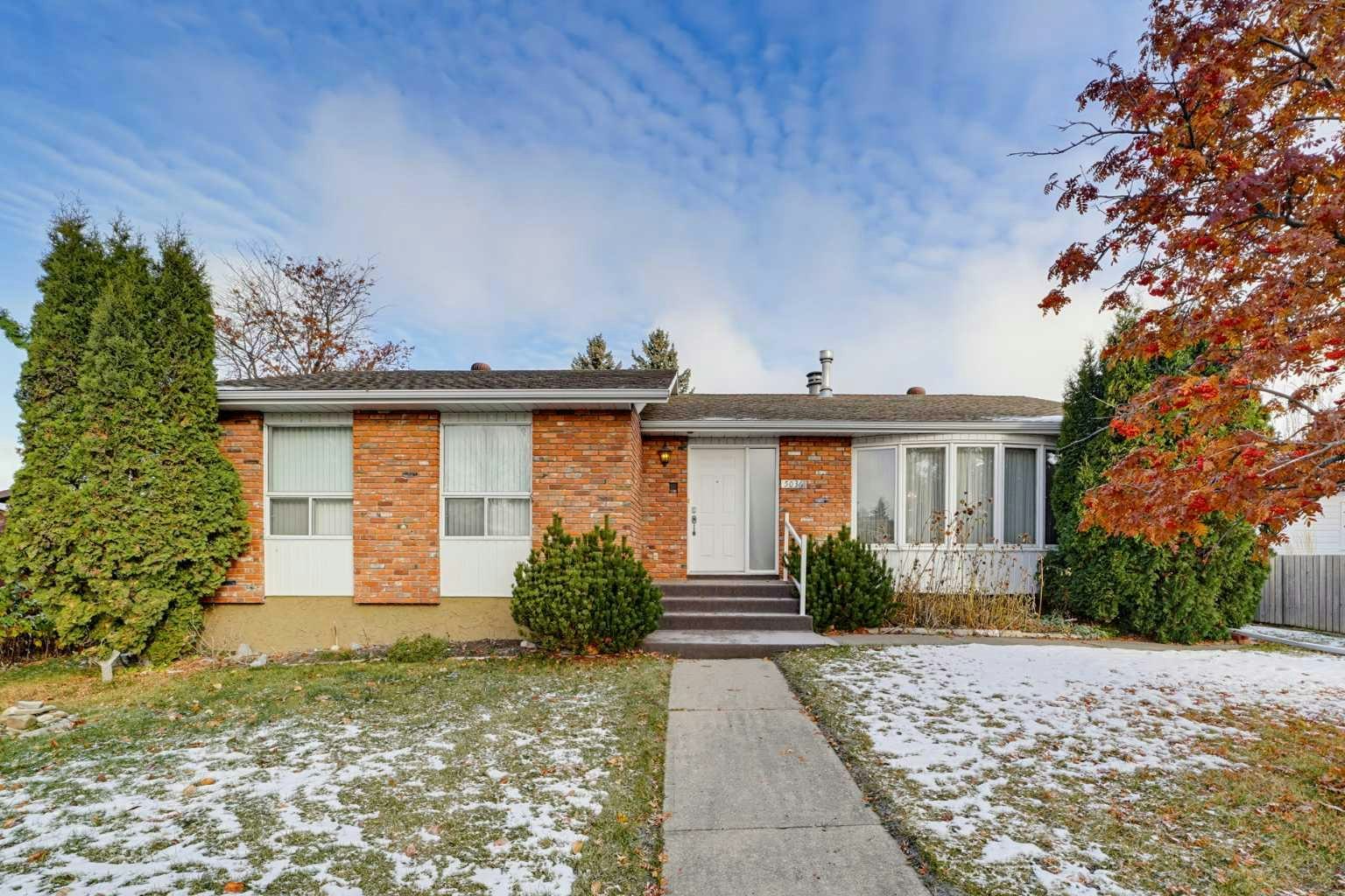 5036 35 Street Close, Innisfail, AB, T4G 1H5