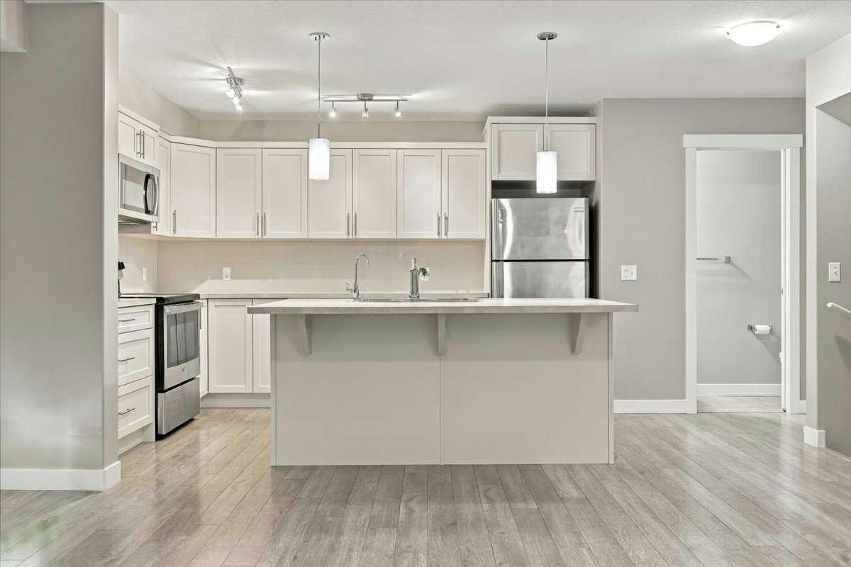 319 Redstone View NE, Calgary, AB, T3N 0M9