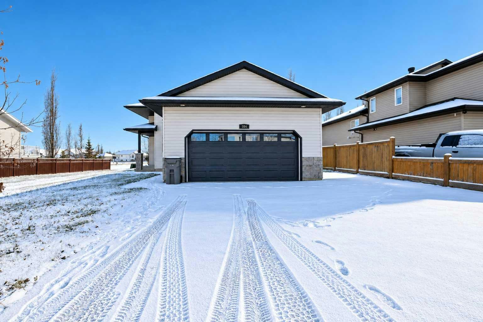 104 Crystal Heights Lane, Grande Prairie, AB, T8X 1R7