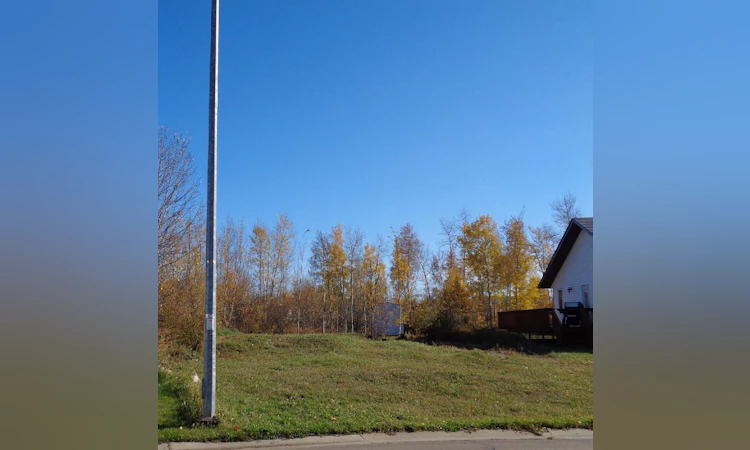 1 Bison Crescent