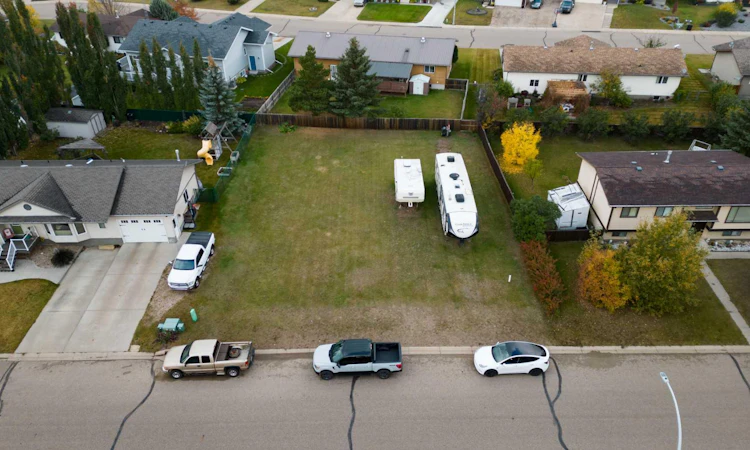 18 Mackenzie Drive