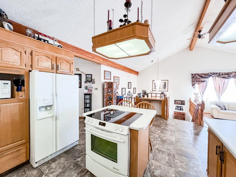 4816 3 Street, Smoky River M.D., AB, T0H 1G0 - 13