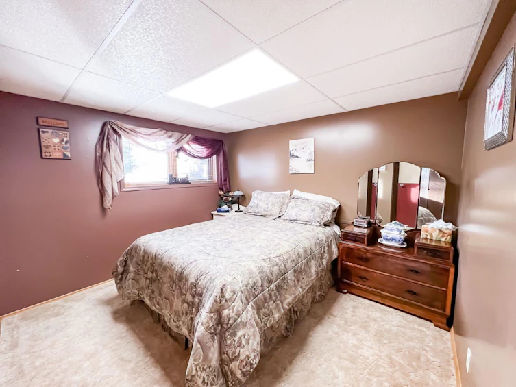 4816 3 Street, Smoky River M.D., AB, T0H 1G0 - 27