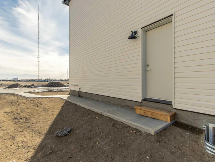 79 Blackwolf Passage N, Lethbridge, AB, T1H 7H8 - 42
