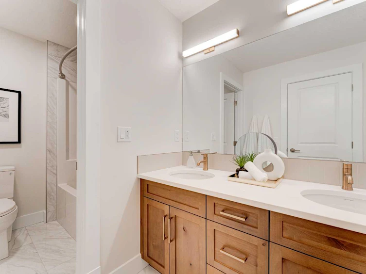 657 Quarry Way SE, Calgary, AB, T2H 2X2 - 45