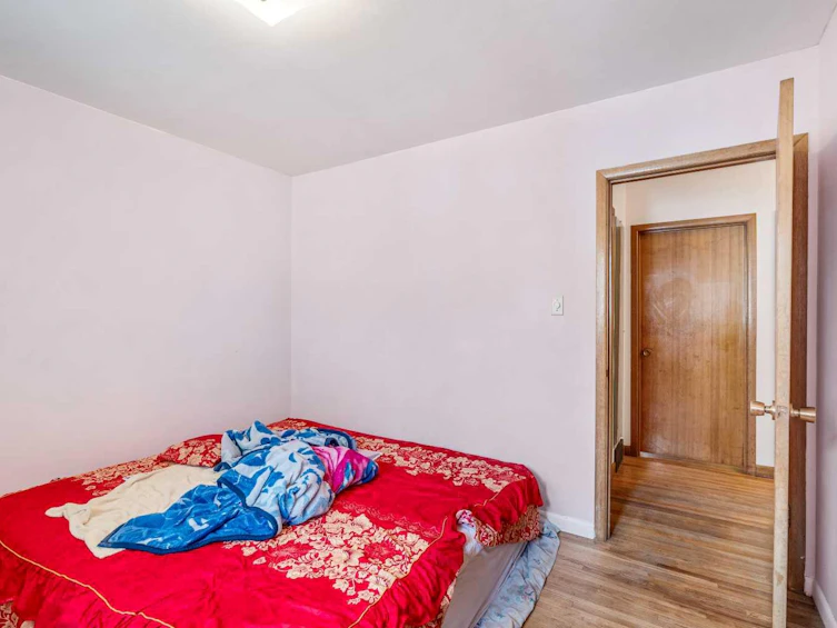 1009 17 Street N, Lethbridge, AB, T1H 3E3 - 8