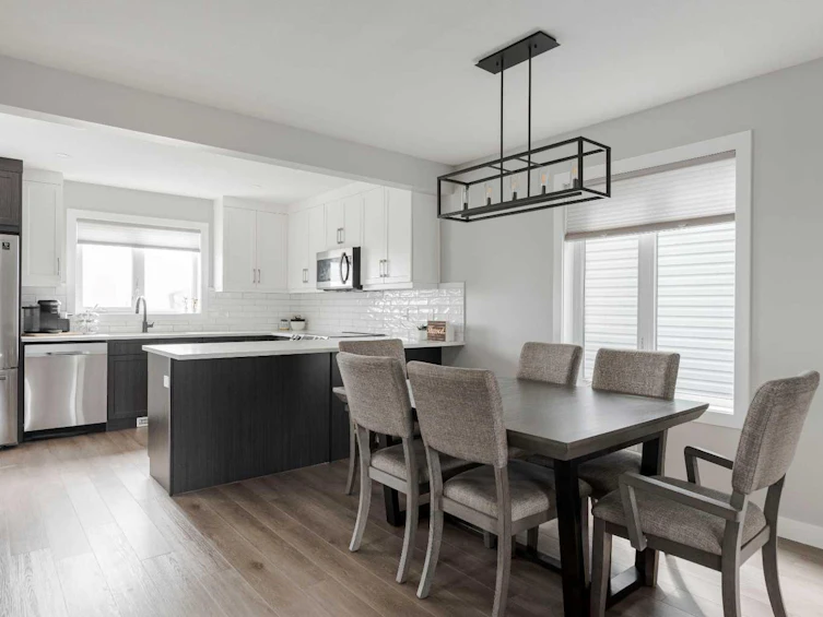744 Athabasca Avenue, Fort Mcmurray, AB, T9J 1H7 - 4