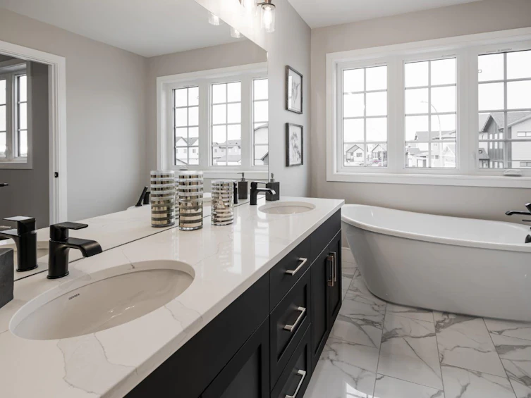 30 Blackwolf Passage N, Lethbridge, AB, T1H 7H7 - 41
