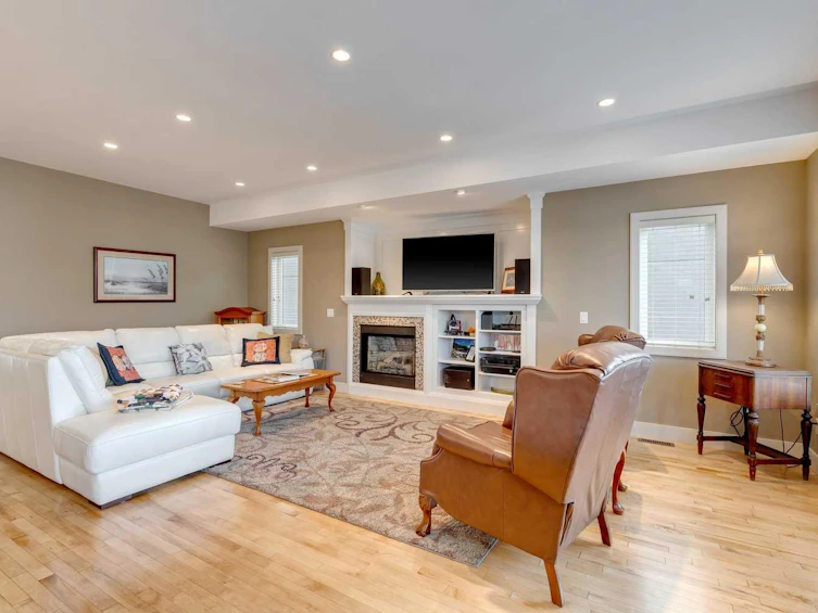 1410 26a Street SW, Calgary, AB, T3C 1K8 - 8