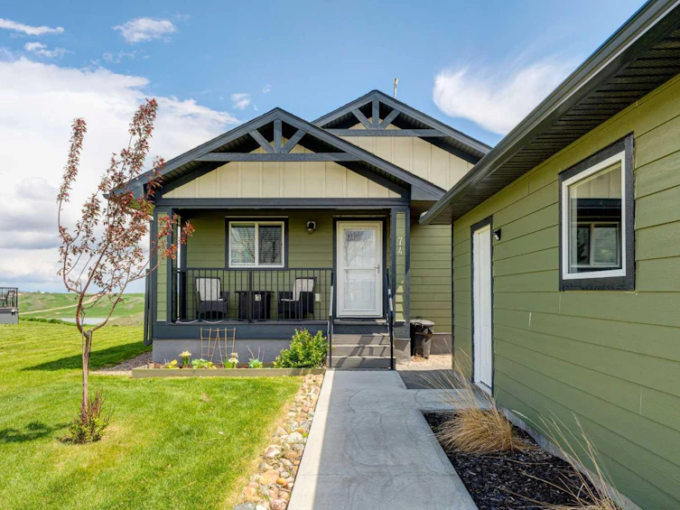 74 Lake Mcgregor Drive, Vulcan, AB, T0L 1B0 - 2