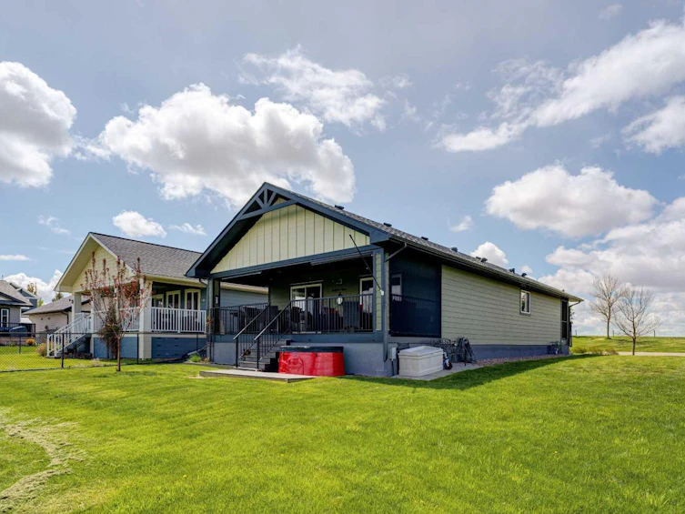 74 Lake Mcgregor Drive, Vulcan, AB, T0L 1B0 - 38