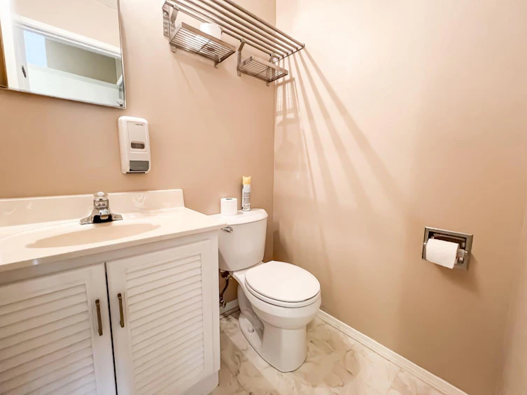 103 1 Avenue SW, Falher, AB, T0H 1M0 - 15
