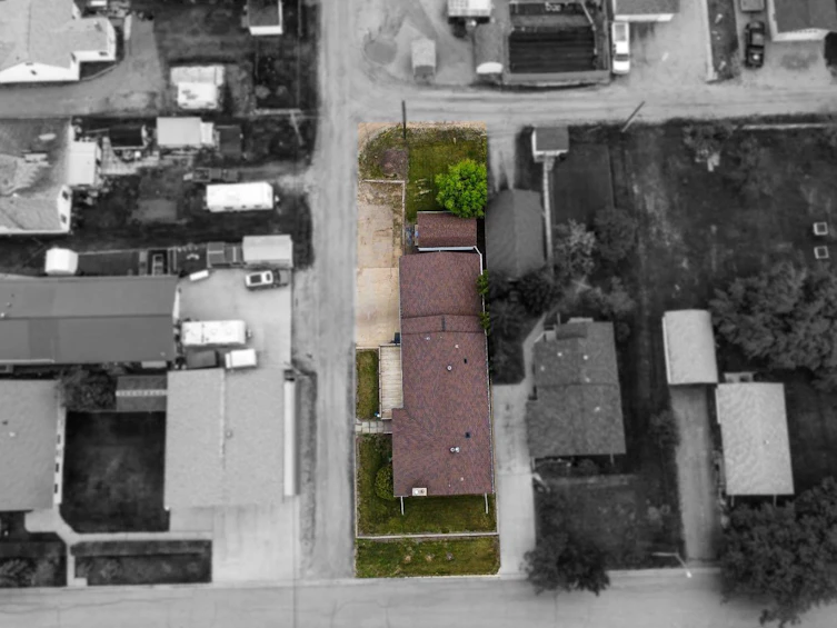 103 1 Avenue SW, Falher, AB, T0H 1M0 - 32