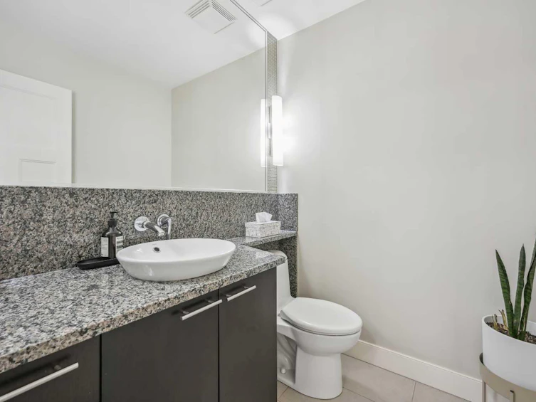 132-99 Spruce Place SW, Calgary, AB, T3C 3X7 - 5