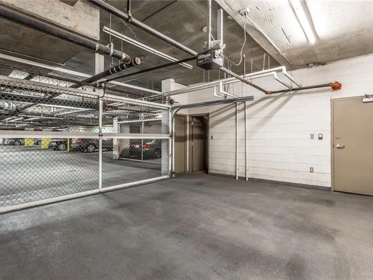 132-99 Spruce Place SW, Calgary, AB, T3C 3X7 - 28