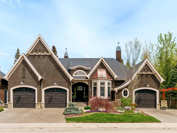 60 Discovery Valley Cove SW, Calgary, AB, T3H 5H3