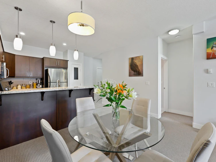 105-320 12 Avenue NE, Calgary, AB, T2E 1A4 - 8