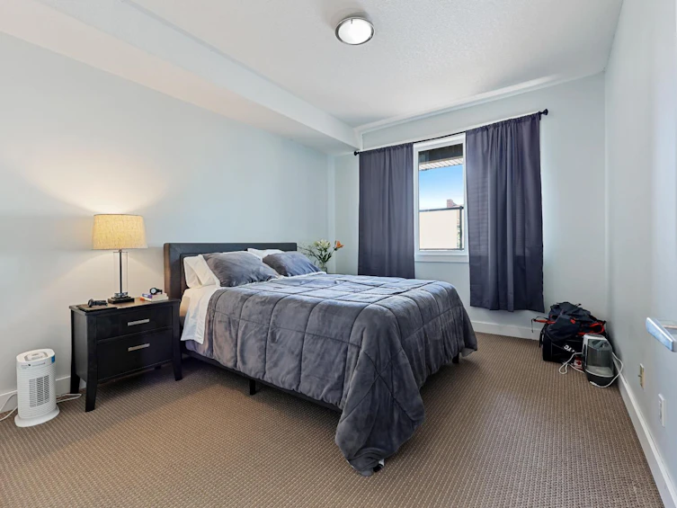 105-320 12 Avenue NE, Calgary, AB, T2E 1A4 - 12
