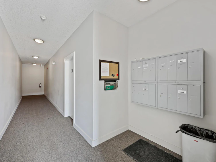 105-320 12 Avenue NE, Calgary, AB, T2E 1A4 - 21