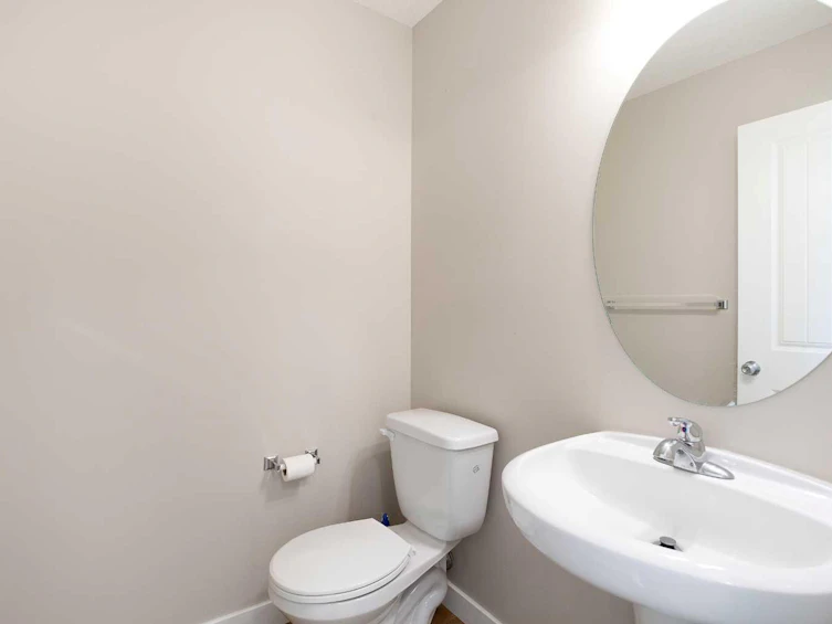 19 Legacy Gate SE, Calgary, AB, T2X 0W4 - 18