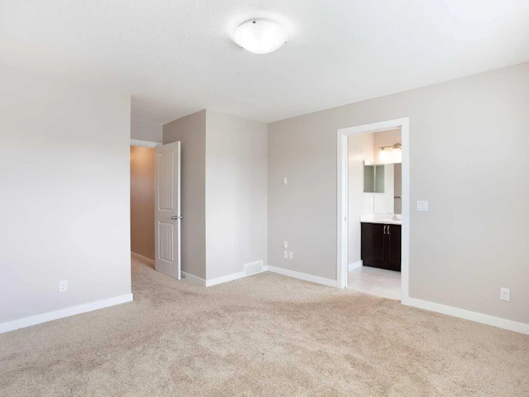 19 Legacy Gate SE, Calgary, AB, T2X 0W4 - 21