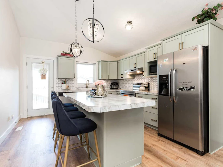 559 Margaret Sutherland Crescent N, Lethbridge, AB, T1H 5R9 - 9