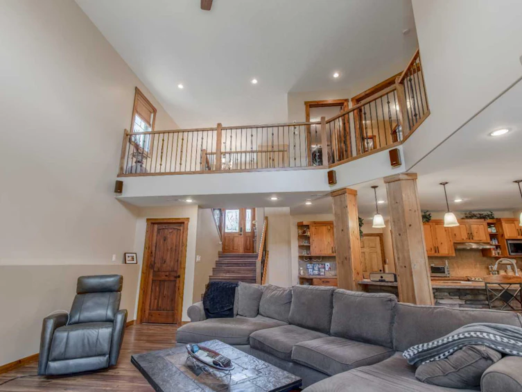 310 Mt Sunburst Way W, Lethbridge, AB, T1K 3J9 - 31