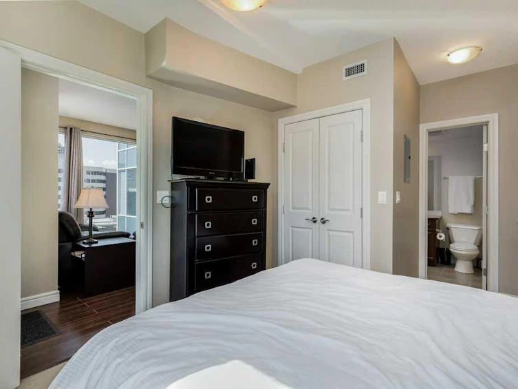 1906-910 5 Avenue SW, Calgary, AB, T2P 0C3 - 17